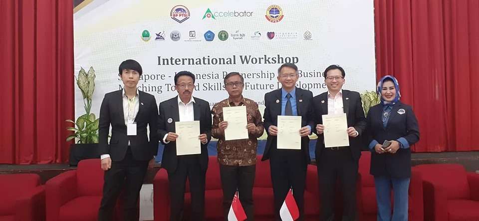 Penanda Tanganan MoU: Universitas Galuh dengan Institute of Adult Learning of Singapore